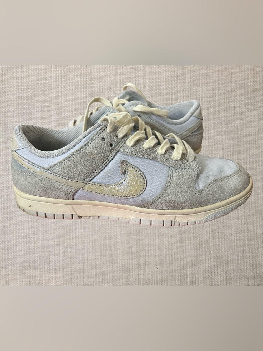 Nike Dunk Low SE "Gone Fishing" Chinook Salmon (DV7210-001)